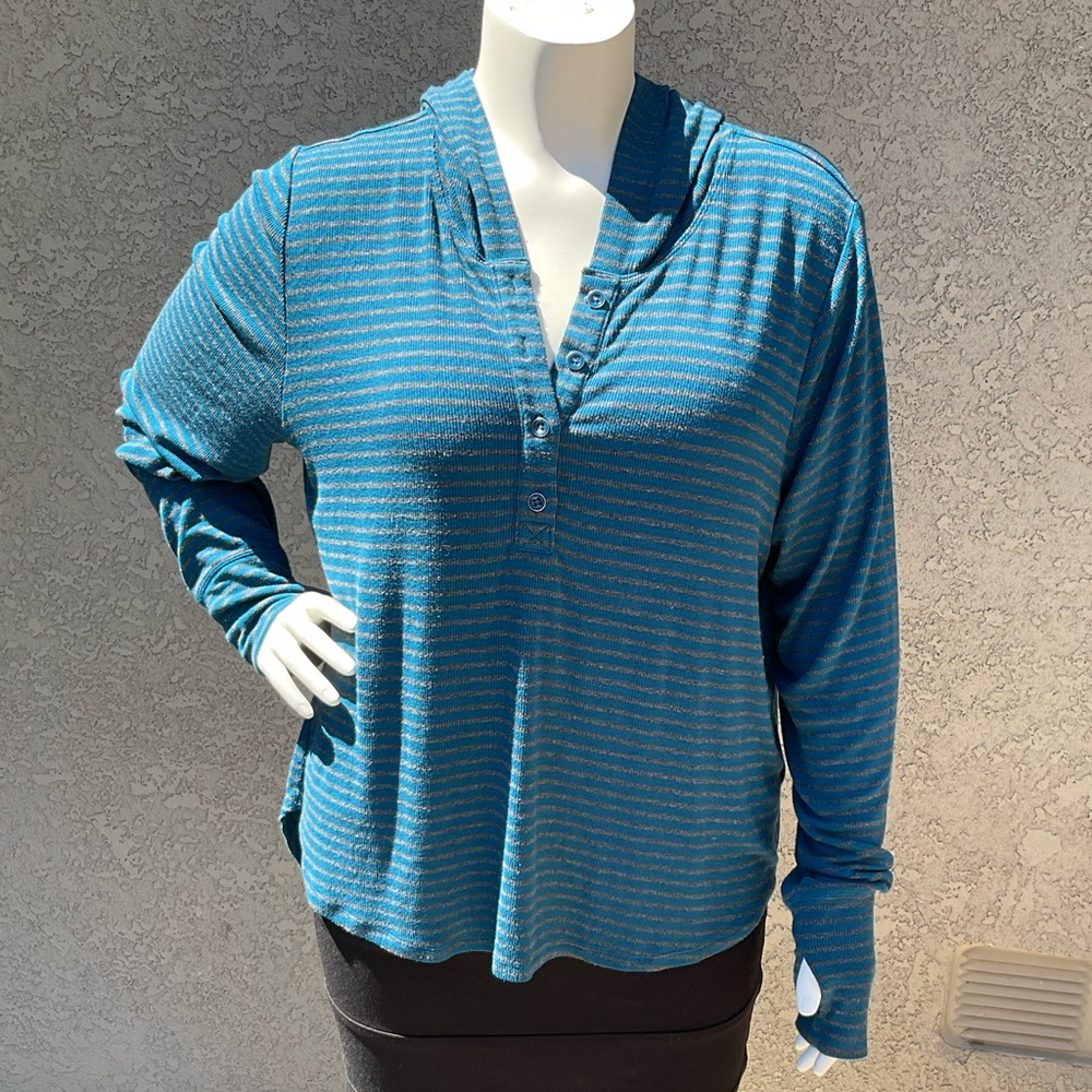 CAbi Riff Hoodie Long Sleeve T-shirt sz XL